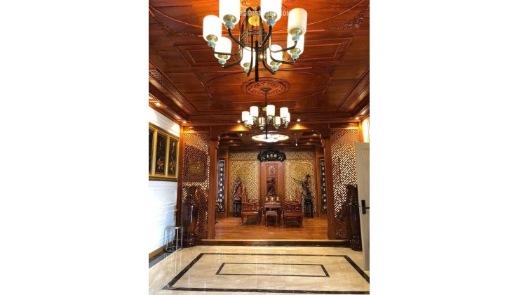 Biệt thự VIP 5 tầng Châu Âu, SHR, Vuông – Đường 12 Thủ Đức S